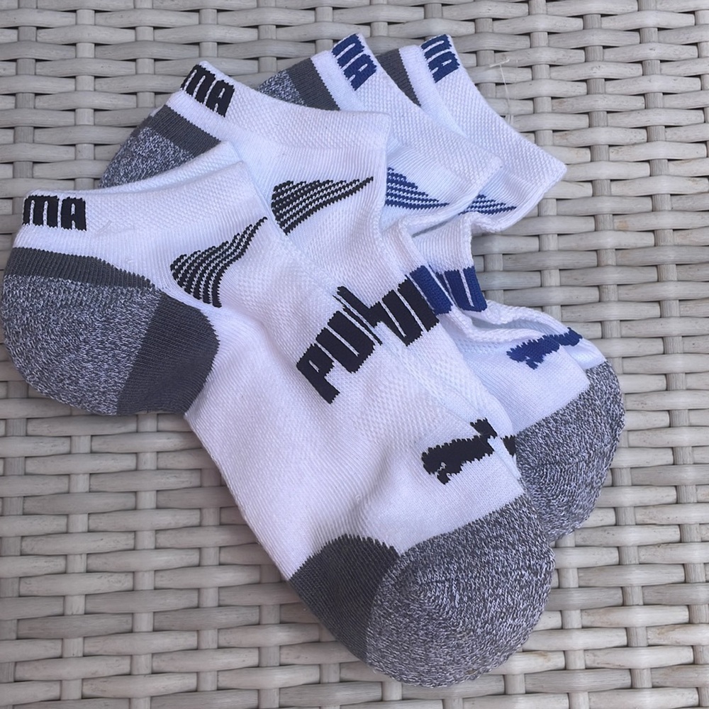 NWT- Men's Low Cut PUMA Socks/ 3 Pairs